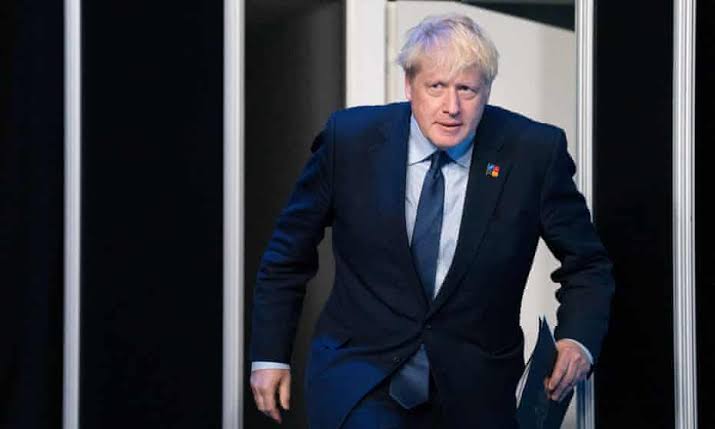 Boris Johnson resigns