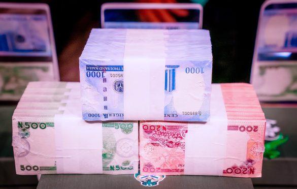 Banks battle new naira shortage ahead of deadline