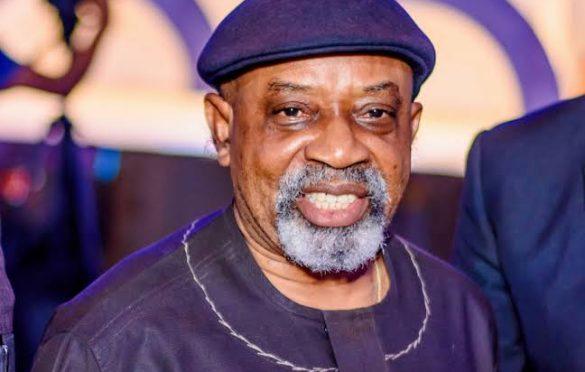 Labour Minister Presents Certificates Of Registration To CONUA, NAMDA